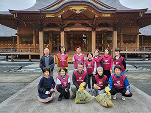 富知六所浅間神社（三日市浅間神社）清掃